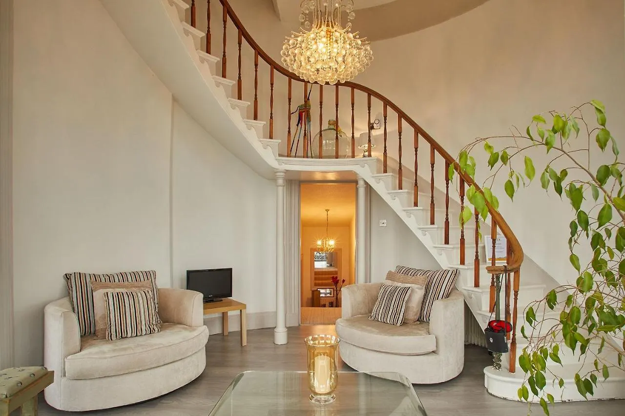 Host & Stay - The Observatory Saltburn-by-the-Sea Apartment